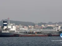 Nafta-/keemialaev müügiks