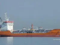 Nafta-/keemialaev müügiks