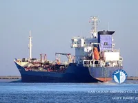 Nafta-/keemialaev müügiks