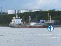Nafta-/keemialaev müügiks