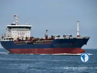 Nafta-/keemialaev müügiks