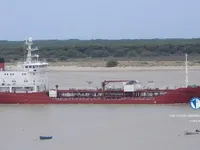 Nafta-/keemialaev müügiks