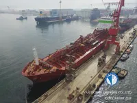 Nafta-/keemialaev müügiks