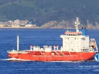 Nafta-/keemialaev müügiks