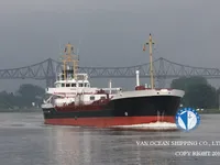 Nafta-/keemialaev müügiks