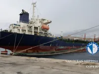 Nafta-/keemialaev müügiks