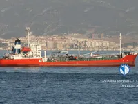Nafta-/keemialaev müügiks