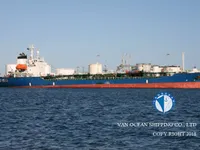 Nafta-/keemialaev müügiks
