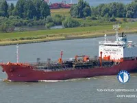 Nafta-/keemialaev müügiks