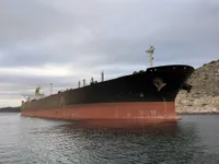 Nafta-/keemialaev müügiks