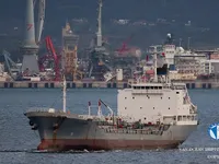 Nafta-/keemialaev müügiks
