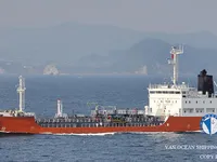 Nafta-/keemialaev müügiks