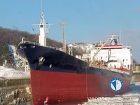 Nafta-/keemialaev müügiks
