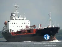 Nafta-/keemialaev müügiks