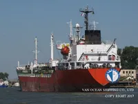 Nafta-/keemialaev müügiks