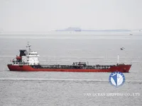 Nafta-/keemialaev müügiks