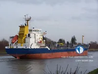 Nafta-/keemialaev müügiks