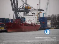 Nafta-/keemialaev müügiks