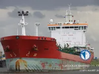 Nafta-/keemialaev müügiks