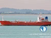 Nafta-/keemialaev müügiks