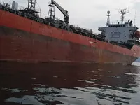 Nafta-/keemialaev müügiks