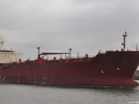 Nafta-/keemialaev müügiks