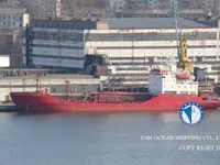 Nafta-/keemialaev müügiks
