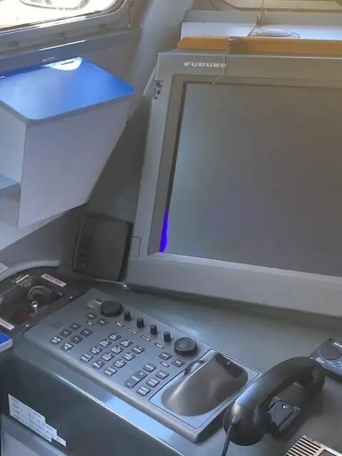 Patrullkaater müügiks