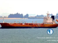 Nafta-/keemialaev müügiks
