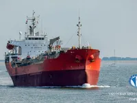 Nafta-/keemialaev müügiks