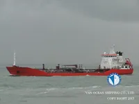 Nafta-/keemialaev müügiks