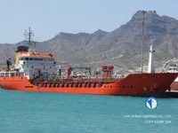 Nafta-/keemialaev müügiks