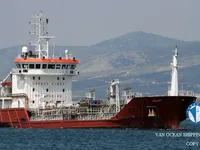 Nafta-/keemialaev müügiks