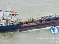 Nafta-/keemialaev müügiks