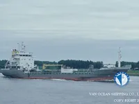 Nafta-/keemialaev müügiks