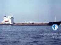 Nafta-/keemialaev müügiks