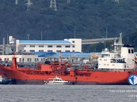 Nafta-/keemialaev müügiks