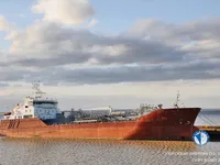 Nafta-/keemialaev müügiks