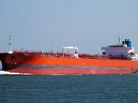 Nafta-/keemialaev müügiks