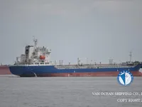 Nafta-/keemialaev müügiks