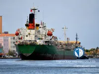 Nafta-/keemialaev müügiks