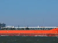 Nafta-/keemialaev müügiks