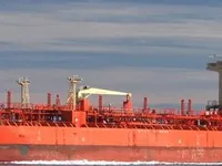 Nafta-/keemialaev müügiks