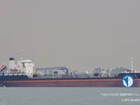 Nafta-/keemialaev müügiks