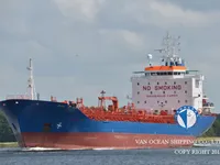 Nafta-/keemialaev müügiks