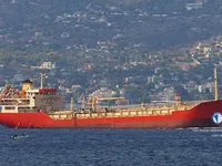 Nafta-/keemialaev müügiks