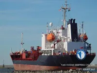 Nafta-/keemialaev müügiks