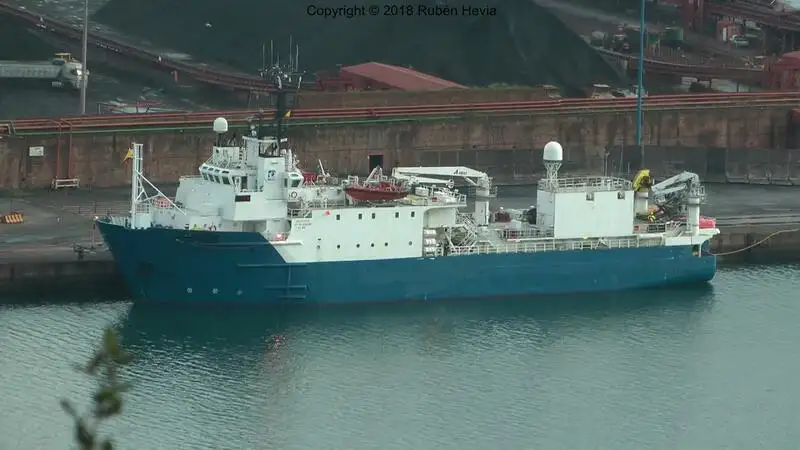 Platvormi varustuslaev (PSV) müügiks