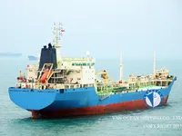 Nafta-/keemialaev müügiks
