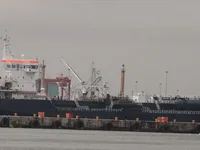 Nafta-/keemialaev müügiks
